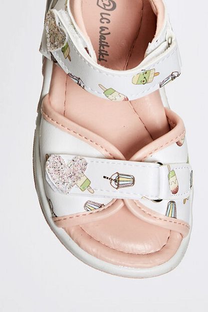 Lc Waikiki Kiz Bebek Sandalet Trendyol