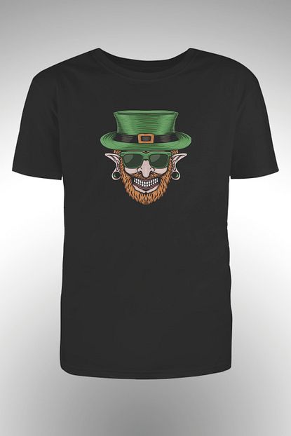 By Okat Erkek Yesil Sapkali Adam Baskili T Shirt Trendyol