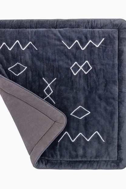 Uygun Bebe Hiyeroglif Welsoft Emekleme Minderi 100x100x5 Cm Oyun Mati Trendyol