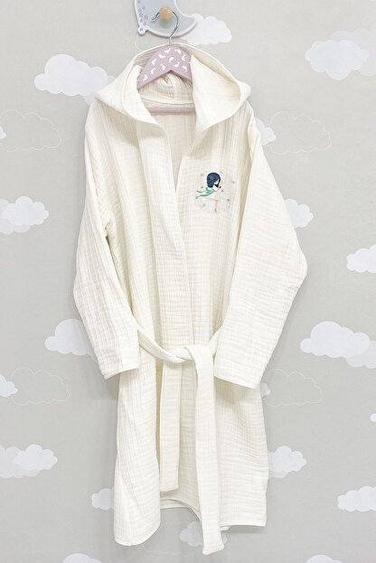 Tugba Kugu 4 Kat Muslin Bornoz 6 8 Yas Trendyol