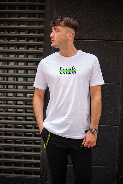 Catch Erkek Beyaz Yazili T Shirt Trendyol