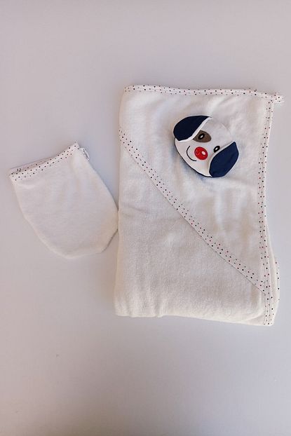 Gaye Bebe Bebek Beyaz Kopek Nakisli Desenli Havlusu Trendyol