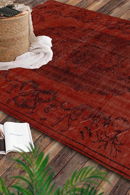 Evimod Red Kirmizi Klasik Vintage Eskitme Yikanabilir Dekoratif Kaymaz Taban Hali Trendyol