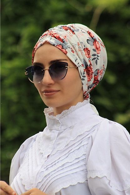 Sahra Sal Dunyasi Gul Desenli Tokali Bone Trendyol