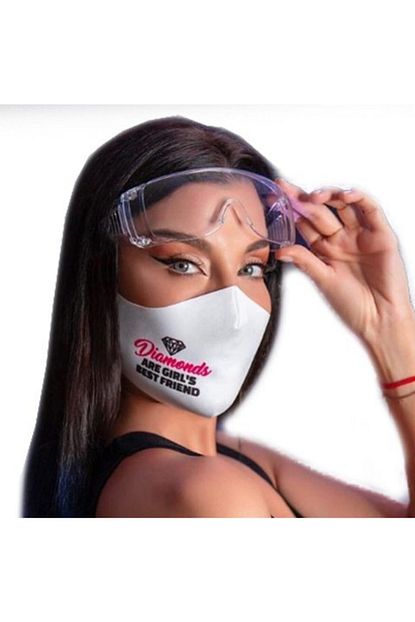 https www trendyol com fame stoned deniz akkaya diamonds tasarim maske p 42849650