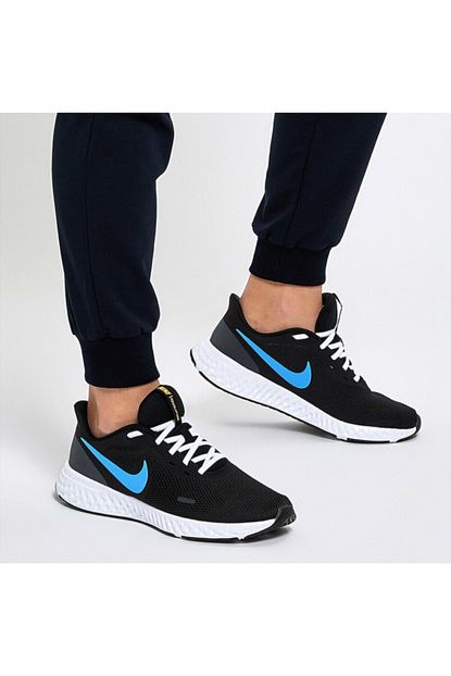 Nike Bq3204 Revolution 5 Erkek Kosu Ayakkabisi Trendyol
