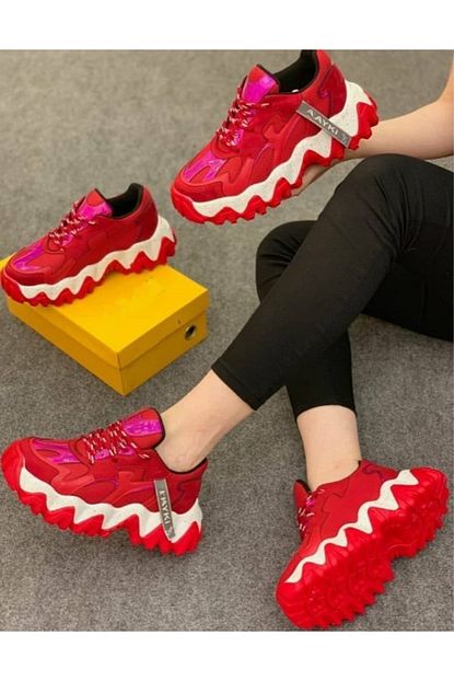 Moda Sevilen Kadin Kirmizi Spor Ayakkabi Trendyol
