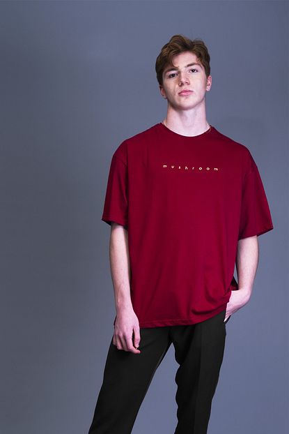 Mushroom Apparel Erkek Bordo Nakisli Oversize T Shirt Trendyol
