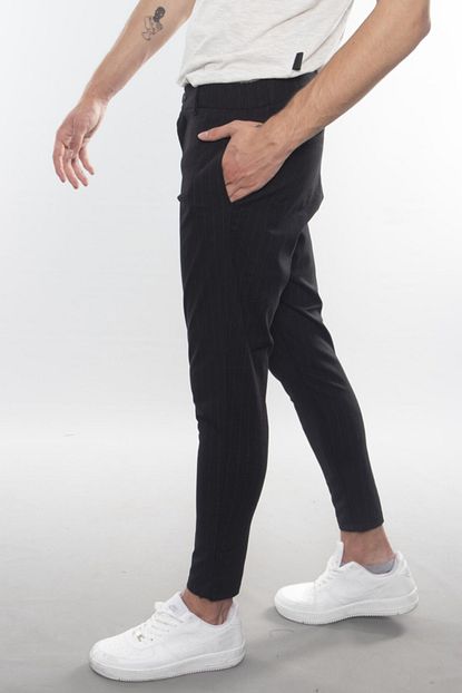 Megalomans Erkek Siyah Slim Fit Cizgili Keten Pantolon Trendyol