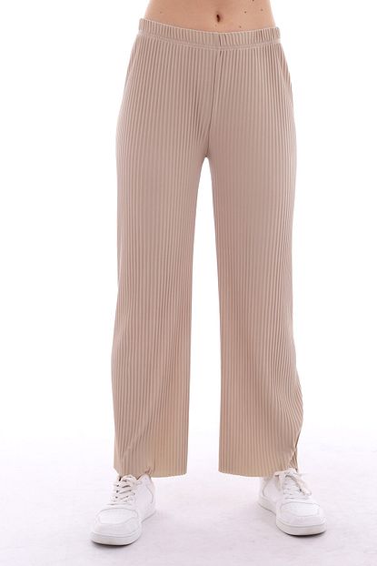 Trendysepeti Salvar Pantolon 1530 Ince Pirelieli Bel Lastikli Apple Candy Nbej Trendyol