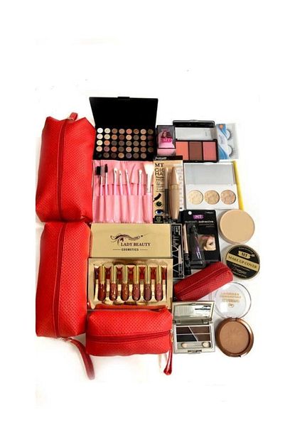 Makeuptime Ekonomik 30 Parca Makyaj Seti Beyaz Ten Trendyol