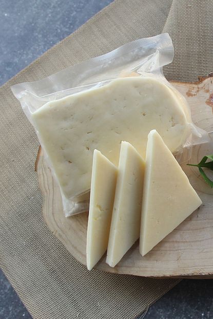 piroglu cokertme tam yagli beyaz peynir 500 gr