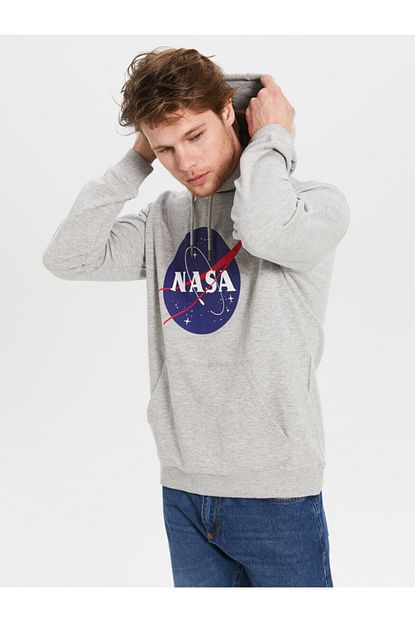 Lc Waikiki Nasa Sweatshirt 2024 radiomanual.info