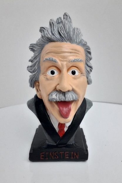 Aleyna Nin Dukkani Einstein Dekoratif 3d Biblo Trendyol Biblo ebadı karikatür ve kullanılan temaya göre küçük farklılıklar gösterecektir. trendyol