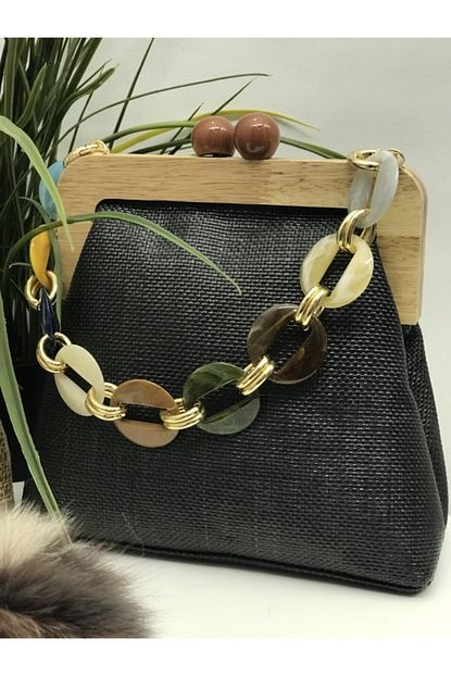 dsn garaj butik hasir tahta detayli
