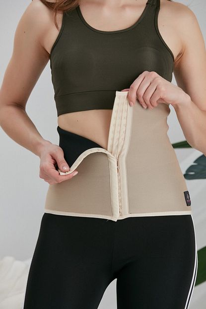kadin neopren spor terletme toparlayci agrafli bel korsesi