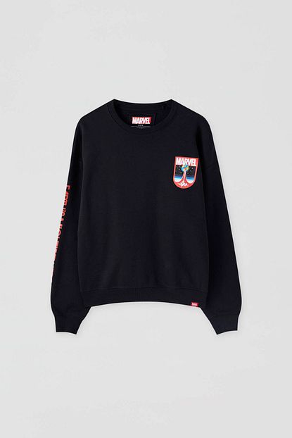 Pull Bear Erkek Marvel Mightiest Heroes Sweatshirt 05596924 Trendyol