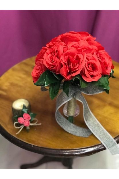 Almila Kirmizi Gul Gelin Cicegi El Buketi Soz Nisan Dugun Nikah Buketi Trendyol