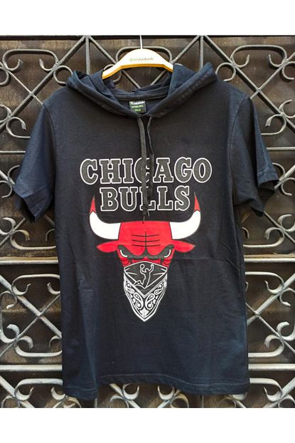 https www trendyol com kostebek ghetto nba chicago bulls kollu kapsonlu unisex t shirt p 41999582