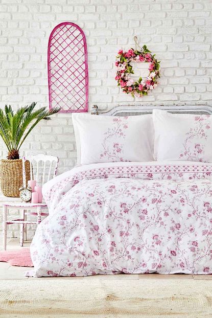 Karaca Home Fellini Pembe Cift Kisilik Nevresim Yastik Seti Trendyol