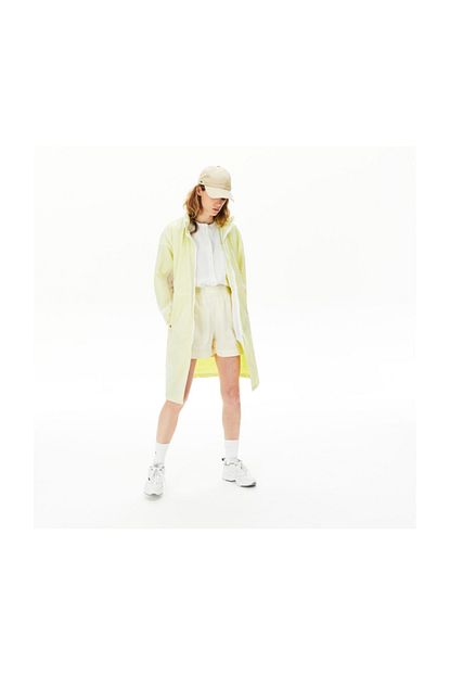 Lacoste Kadin Gizlenebilir Kapusonlu Suya Dayanikli Sari Mont Bf6210 Trendyol