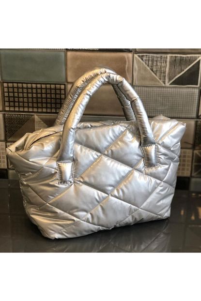 Elif Butik Kadin Mat Gri Sisme Kapitone Spor Cantasi Kol Cantasi Trendyol
