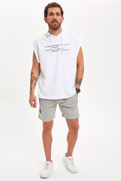 Defacto Erkek Gri Bagcikli Slim Fit Spor Sort S2215az 20sm Gr110 Trendyol