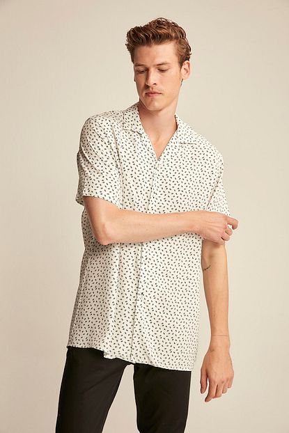Beymen Collection Beyaz Erkek Beyaz Polo Yaka Cepli Bol Kesim Gomlek 703128 Beymen