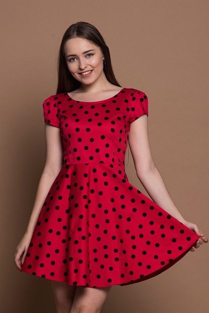 Balo Moda Kadin Kirmizi Puantiyeli Vintage Elbise Trendyol