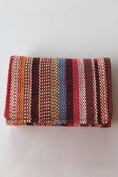 Miray Hediyelik Kadin Cok Renkli Kilim Desenli Cuzdan Trendyol