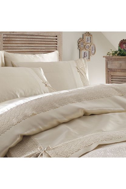 Karaca Home Cift Kisilik Nevresim Pike Seti Tugce Krem Kh8680214007716 Trendyol