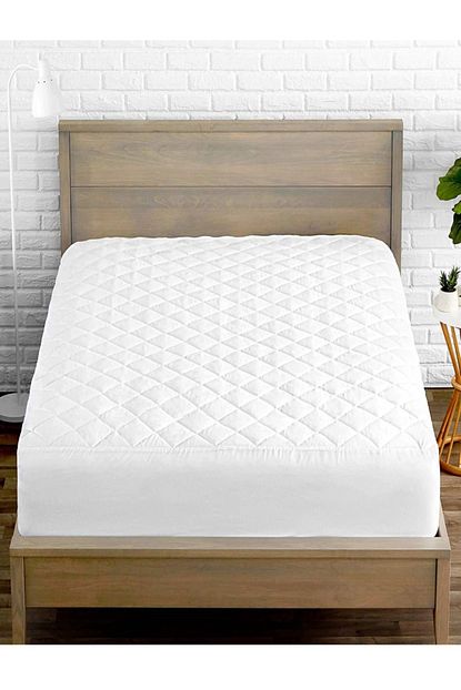 Denizli Yatak Koruyucu Kapitone Fitted Alez 100 Pamuk 180x200 Cm Trendyol