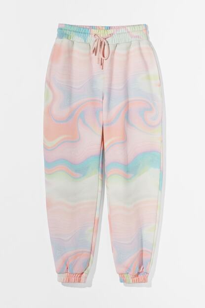 bershka kadin pembe penye batik desenli jogging fit pantolon fiyati yorumlari trendyol