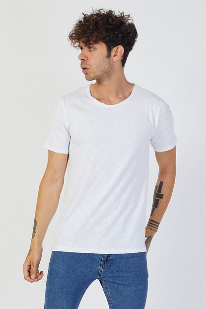 Jack Morino Erkek Beyaz Sifir Yaka Yirtmacli T Shirt 2094 Trendyol