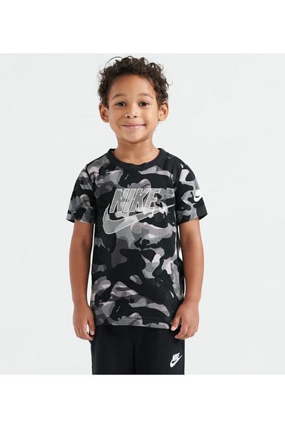 Nike Erkek Cocuk Siyah Tisort Trendyol