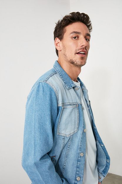 Trendyol Man Mavi Erkek Panelli Denim Ceket Tmnaw21ce0112 Trendyol