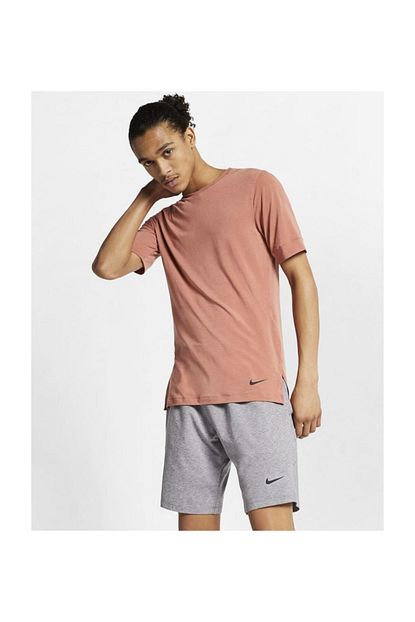 Nike Erkek Sleeve Yoga Training Long Tshirt Aj8796 Trendyol