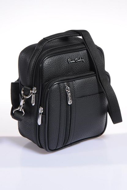Pierre Cardin Siyah Erkek Postaci Cantasi 8680869782662 Trendyol