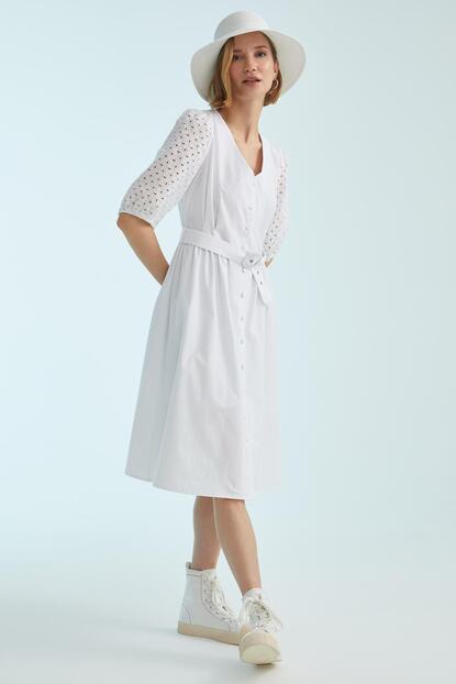 Defacto Kadin Beyaz Brode Balon Kollu Kemerli Gomlek Elbise Fiyati Yorumlari Trendyol