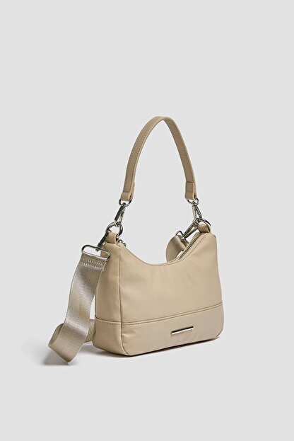 pull bear kadin bej cok yonlu kol cantasi 14154740 fiyati yorumlari trendyol