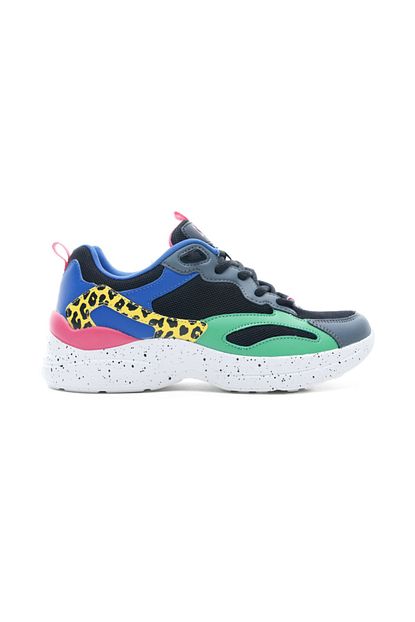 skechers trendyol