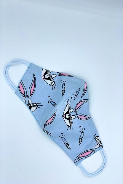 https www trendyol com ella tasarim cocuk mavi bugs bunny pamuklu yikanabilir maske p 44458355