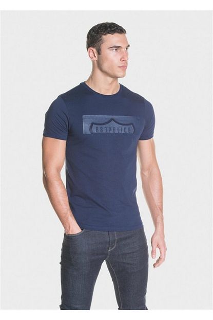 Soydance Erkek Lacivert Tasli 883 Police Imza Baskili T Shirt Trendyol