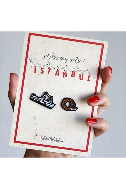 Bikutumutluluk Istanbul Serisi Gel Bi Cay Celim Vapur Cay Simit 2li Rozet Seti Trendyol