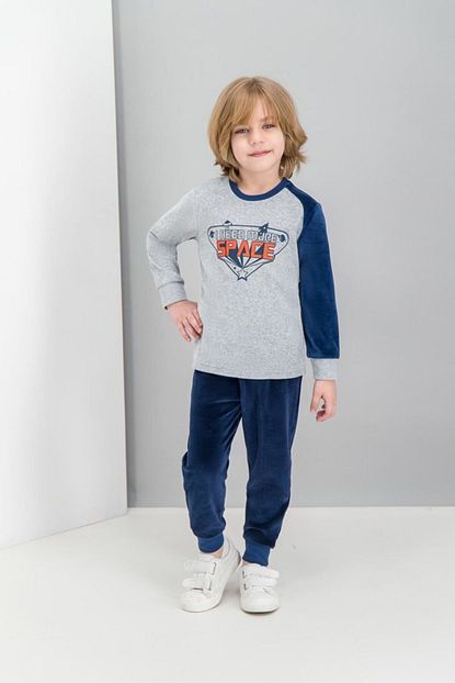 Roly Poly Erkek Cocuk Gri Rolypoly Need More Space Grimelanj Kadife Pijama Takimi Trendyol