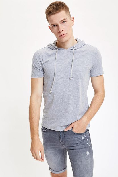 Defacto Erkek Gri Kapsonlu Kisa Kollu Boxy Fit Tisort S3796az20hs Trendyol