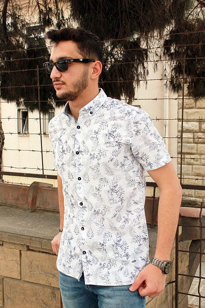 Twister Jeans Erkek Beyaz Kisa Kol Cicekli Gomlek Trendyol