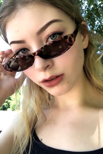 Hane14 Slim Love Kucuk Koseli Gunes Gozlugu Leopar Fiyati Yorumlari Trendyol