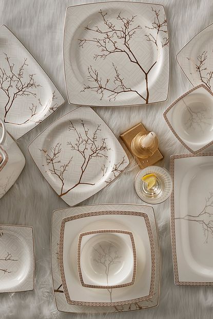 karaca fine bone grand gold 60 parca 12 kisilik yemek takimi fiyati yorumlari trendyol