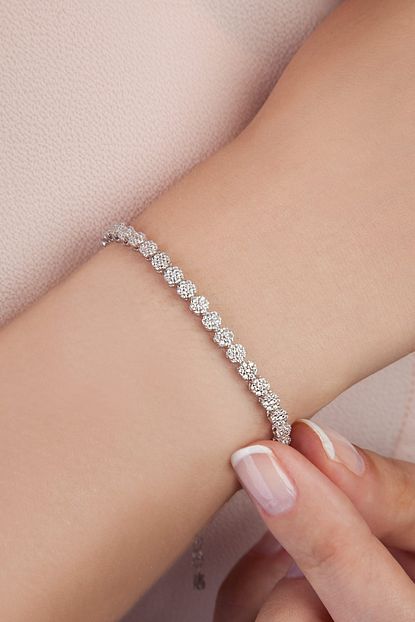 https www trendyol com else silver papatya yolu gumus bileklik p 6084742